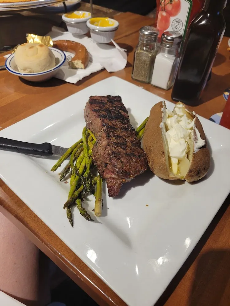 Frontier Sirloin Steak